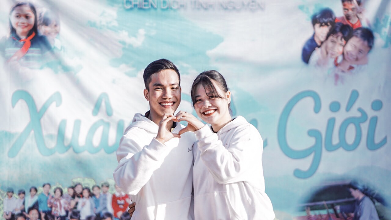 Trung and Hằng at Football field, Dormitory, DUT
